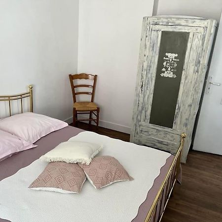 Appartement Chaleureux Avec Parking Gratuit ซาร์ลา-ลา-กาเนดา ภายนอก รูปภาพ